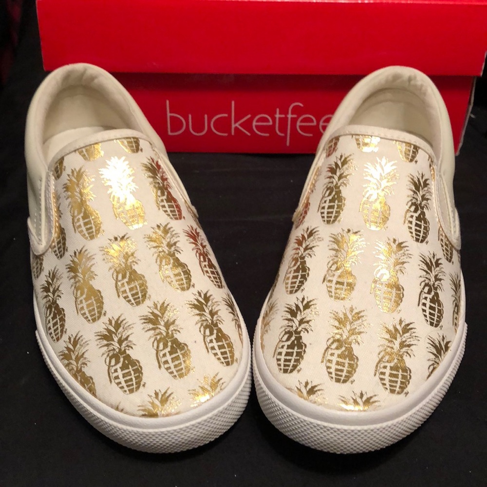 Brand new Pineapple Slip Ons - Picture 1 of 4